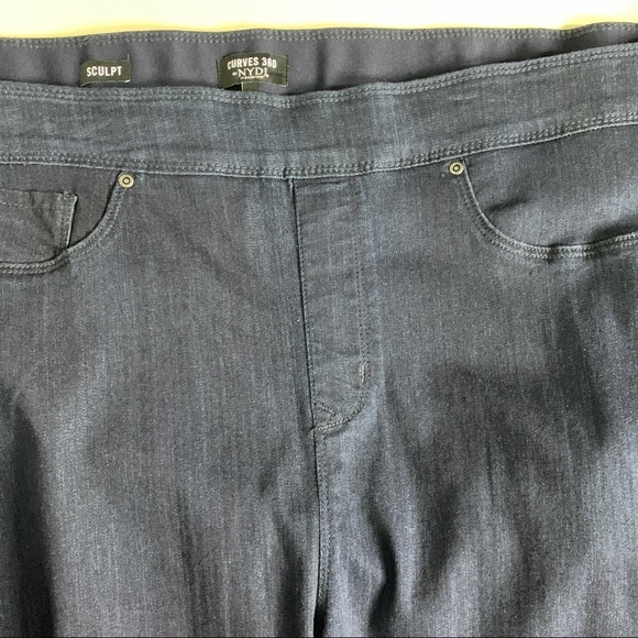 CURVES 360 By NYDJ Sculpt Pull-On Denim Women's Legging - Picture 11 of 15